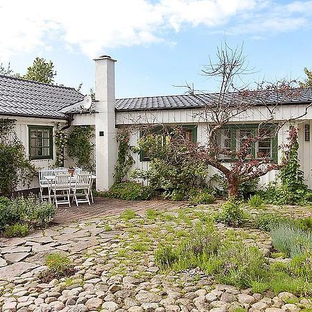 Torkel Jonsgard Bed & Breakfast Tvååker Dış mekan fotoğraf